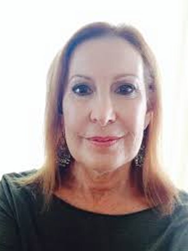tel rose mature cougar coquine